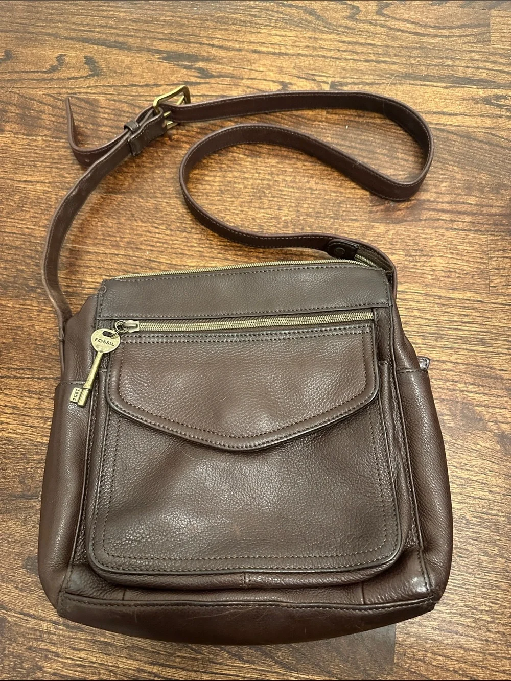 Fossil VTG Brown Leather Messenger Crossbody Bag Unique